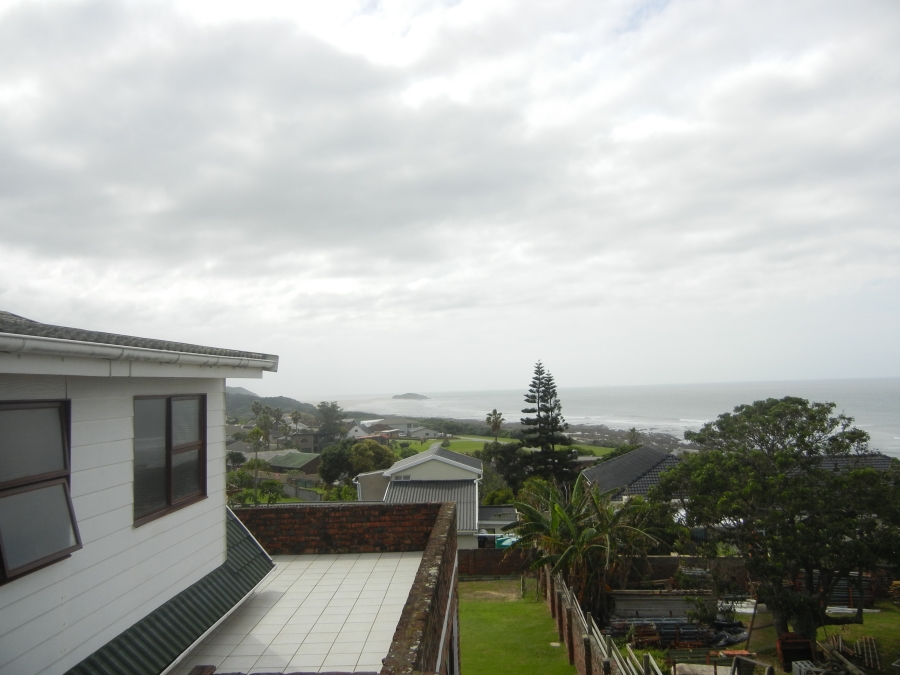 9 Bedroom Property for Sale in Winterstrand Eastern Cape